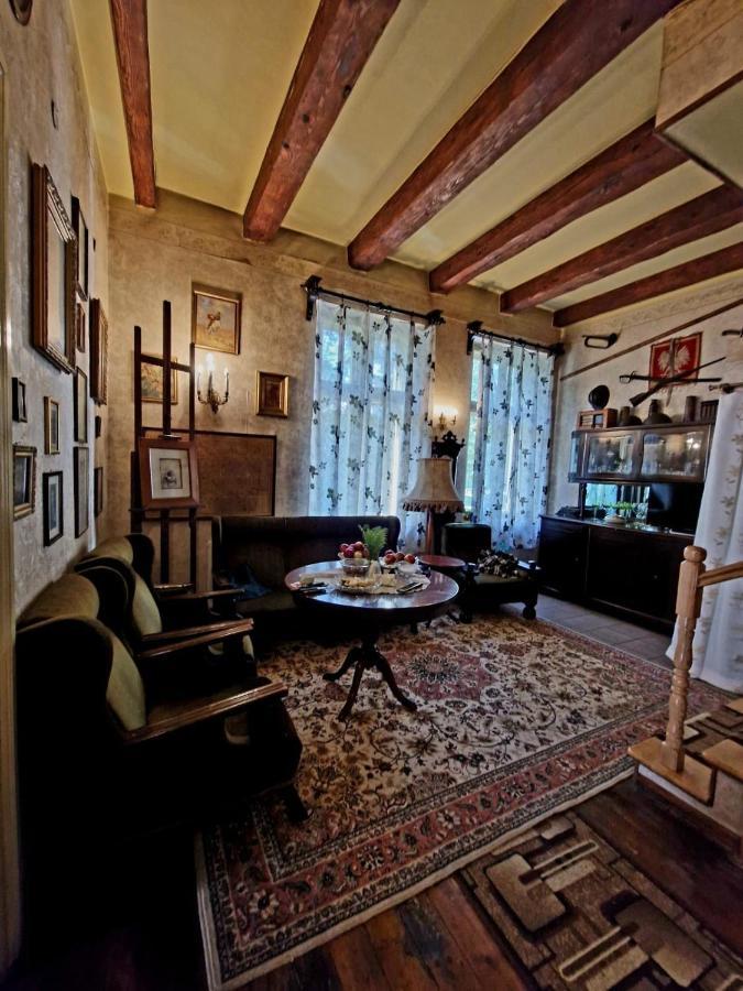 Willa Szwadron Lańcut Exterior foto