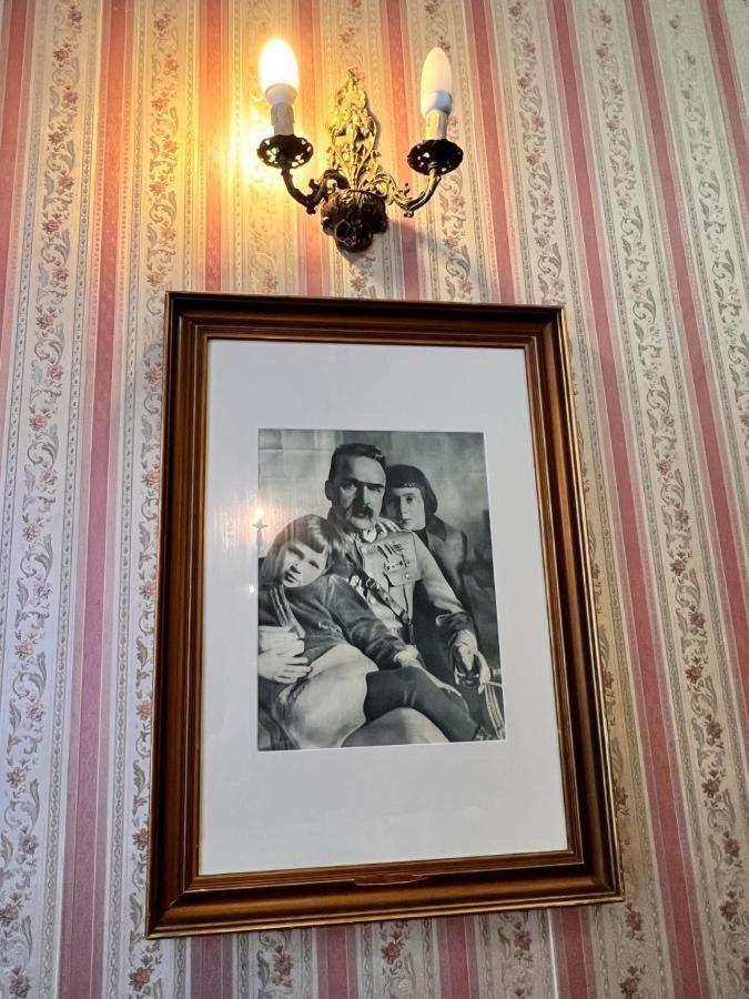 Willa Szwadron Lańcut Exterior foto